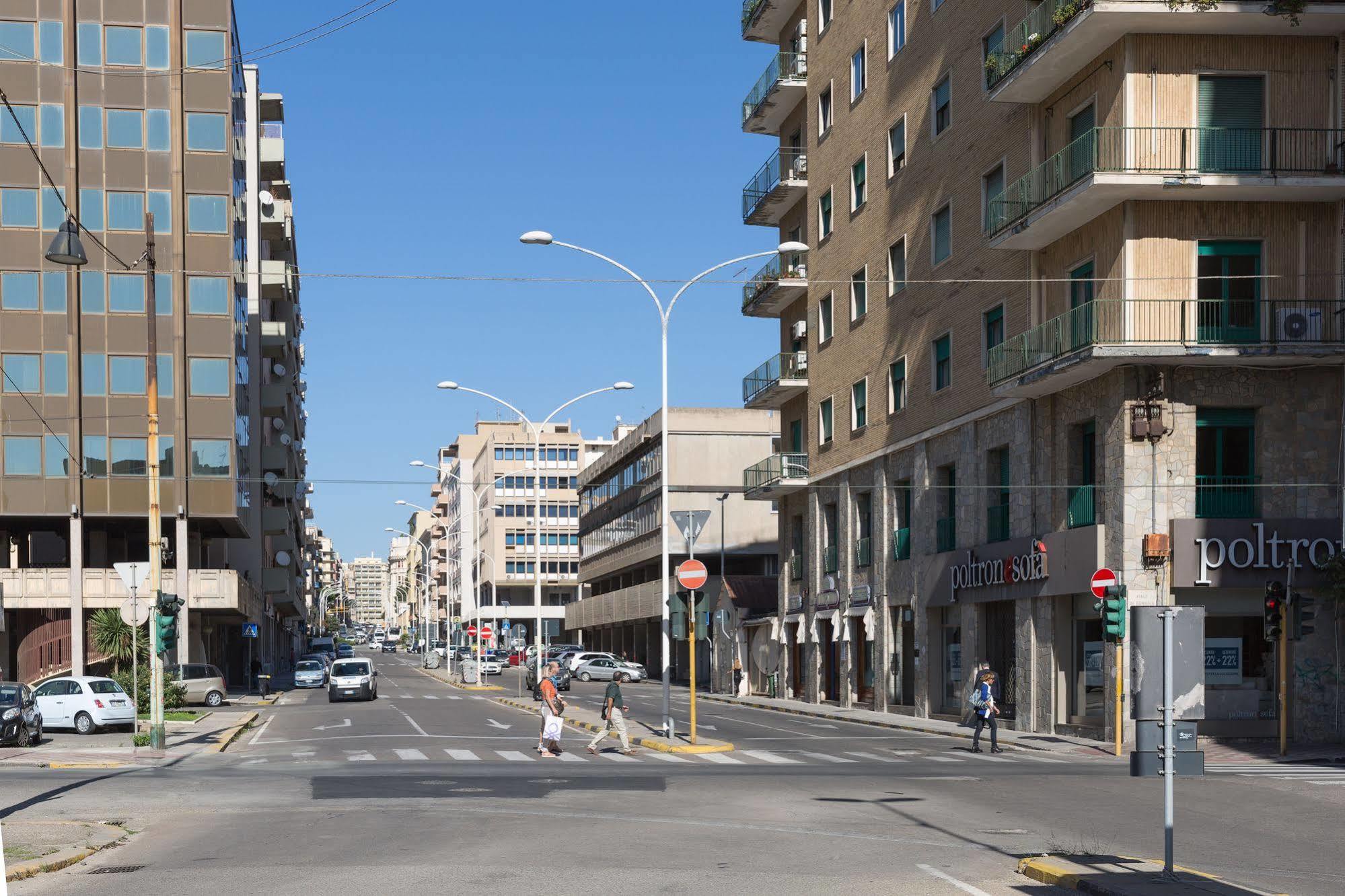 Budget Rooms Cagliari Dış mekan fotoğraf