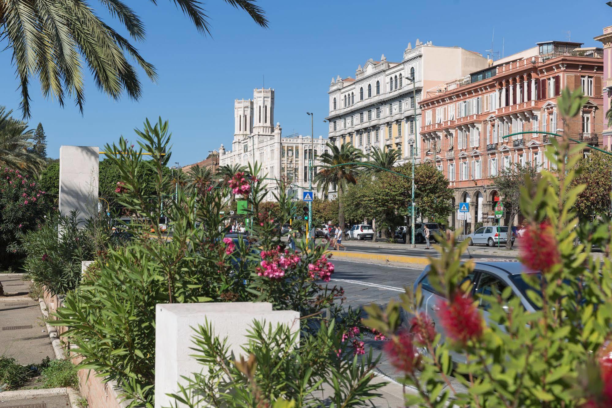 Budget Rooms Cagliari Dış mekan fotoğraf