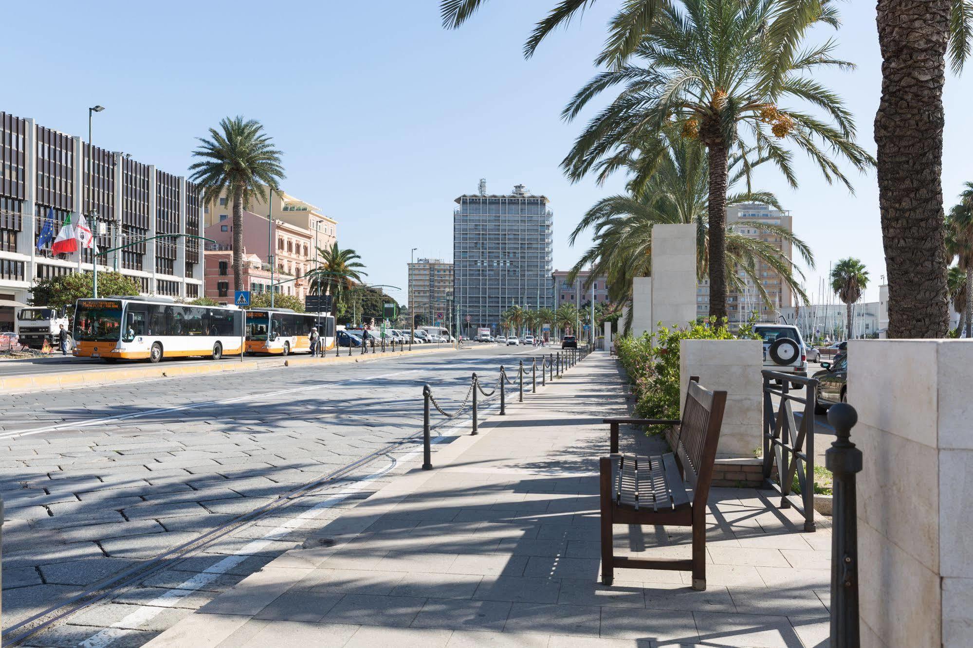 Budget Rooms Cagliari Dış mekan fotoğraf